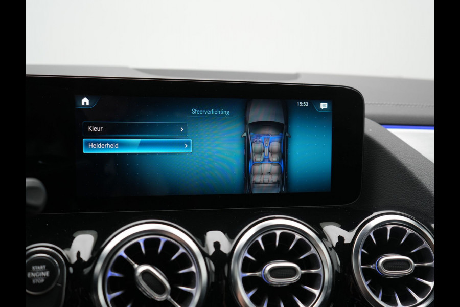 Mercedes-Benz B-Klasse 250 e Business Solution AMG Limited PHEV 218pk Dealer O.H. | Burmester Audio | Alcantara Sportstoelen Verwarmd | Camera | Sfeerverlichting | Apple Carplay | Widescreen Navigatie | DAB | Plug In Hybrid |