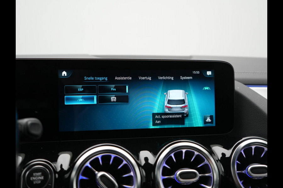 Mercedes-Benz B-Klasse 250 e Business Solution AMG Limited PHEV 218pk Dealer O.H. | Burmester Audio | Alcantara Sportstoelen Verwarmd | Camera | Sfeerverlichting | Apple Carplay | Widescreen Navigatie | DAB | Plug In Hybrid |