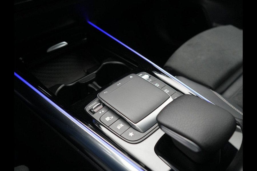 Mercedes-Benz B-Klasse 250 e Business Solution AMG Limited PHEV 218pk Dealer O.H. | Burmester Audio | Alcantara Sportstoelen Verwarmd | Camera | Sfeerverlichting | Apple Carplay | Widescreen Navigatie | DAB | Plug In Hybrid |