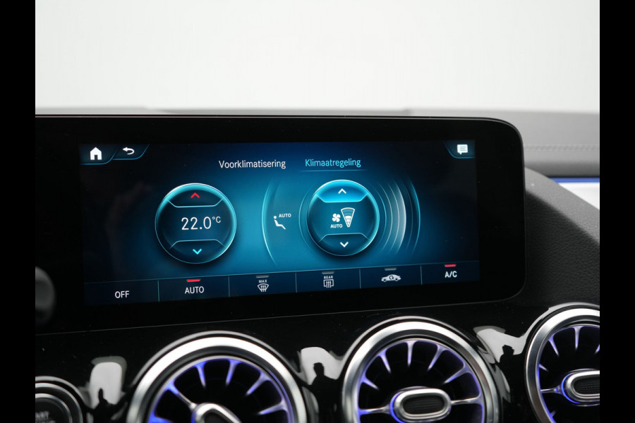 Mercedes-Benz B-Klasse 250 e Business Solution AMG Limited PHEV 218pk Dealer O.H. | Burmester Audio | Alcantara Sportstoelen Verwarmd | Camera | Sfeerverlichting | Apple Carplay | Widescreen Navigatie | DAB | Plug In Hybrid |