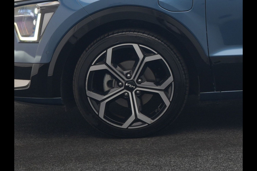 Kia Niro 1.6 GDi ExecutiveLine PHEV 182pk Dealer O.H. | Adaptive Cruise | Head Up | Camera | Harman / Kardon | Lederen Sportstoelen Ventilatie & Memory | Keyless | Blis | Stoelen & Stuur Verwarmd | Sfeerverlichting | Navigatie | DAB | Plug In Hybrid |