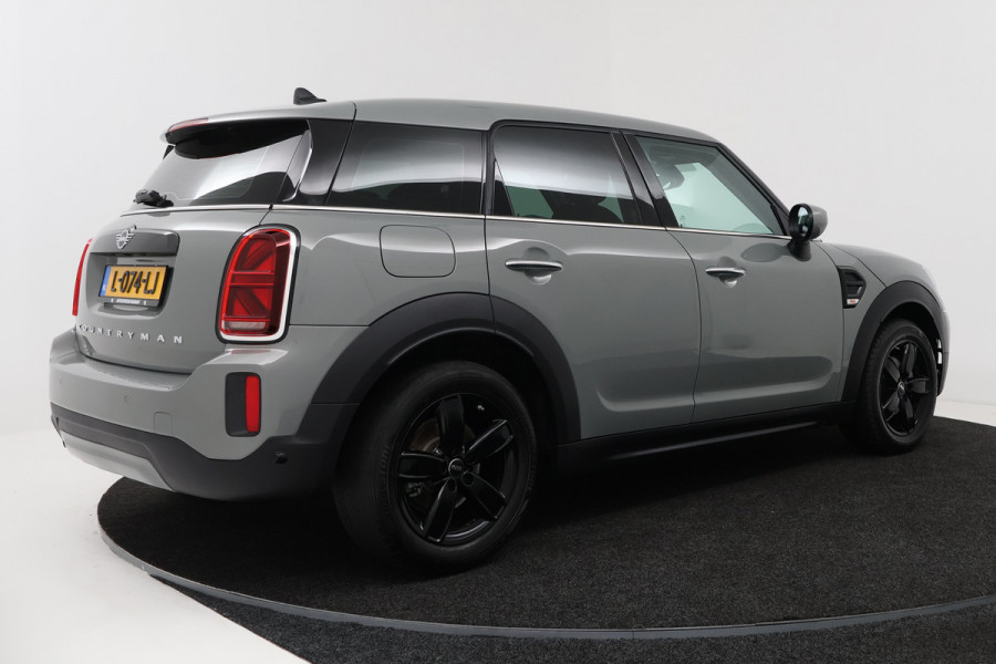 MINI Countryman 1.5 One Essential (NAVIGATIE, CARPLAY, PDC, LED, STUURBEDIENING, 1e EIGENAAR, DEALER ONDERHOUDEN)