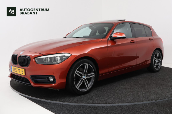 BMW 1-serie 118i Executive Automaat (GROOT-NAVIGATIE, LED, PANORAMADAK, CAMERA, SPORTSTOELEN, GROOTLICHT ASSIST, PDC)