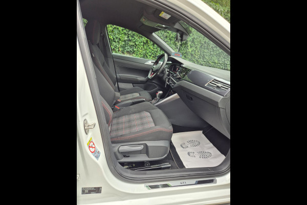 Volkswagen POLO 2.0 GTI TSI Automaat Virtual dash IQ. Light Camera Super gaaf 2.0 TSI GTI