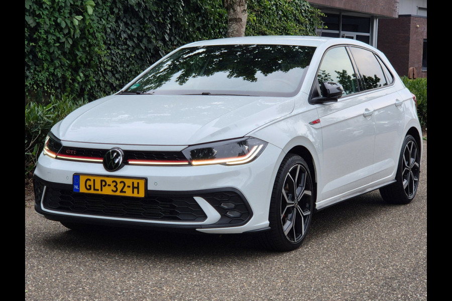 Volkswagen POLO 2.0 GTI TSI Automaat Virtual dash IQ. Light Camera Super gaaf 2.0 TSI GTI