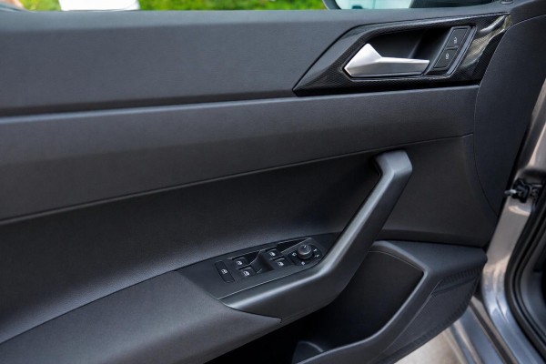 Volkswagen Taigo 1.0 TSI Life | Camera | Airco | Carplay