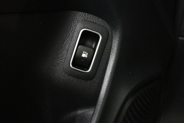 Mercedes-Benz CLA-Klasse 250 e Business Solution Luxury Limited (SFEERVERLICHTING, CAMERA, PDC, LED, 1e EIGENAAR)