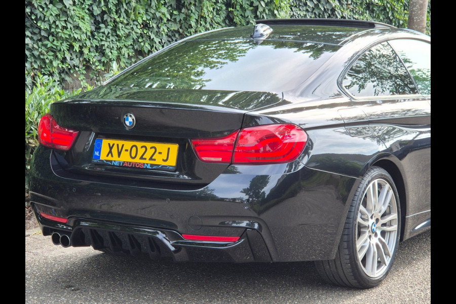 BMW 4 Serie Coupé 420i M Sport High Executive Schuifdak H&K Apple CarPlay Virtual dash NAP M Remmerij 100% OH 420i High Executive