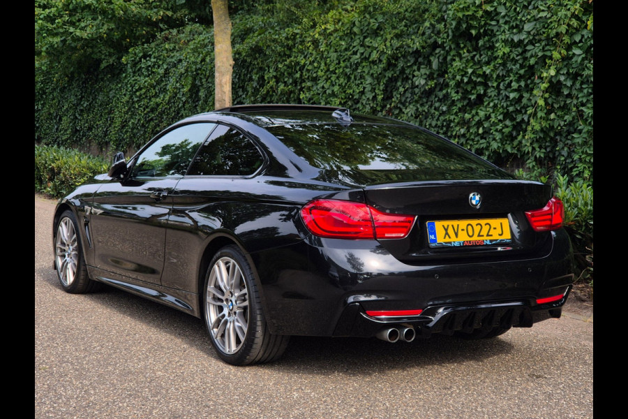 BMW 4 Serie Coupé 420i M Sport High Executive Schuifdak H&K Apple CarPlay Virtual dash NAP M Remmerij 100% OH 420i High Executive