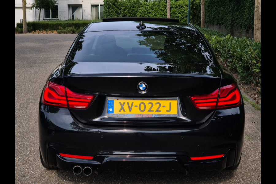 BMW 4 Serie Coupé 420i M Sport High Executive Schuifdak H&K Apple CarPlay Virtual dash NAP M Remmerij 100% OH 420i High Executive