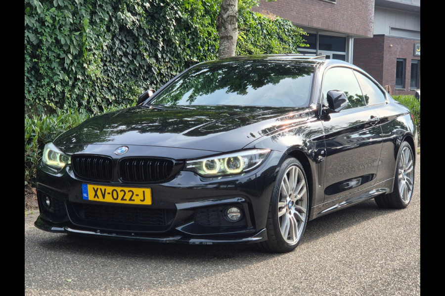 BMW 4 Serie Coupé 420i M Sport High Executive Schuifdak H&K Apple CarPlay Virtual dash NAP M Remmerij 100% OH 420i High Executive