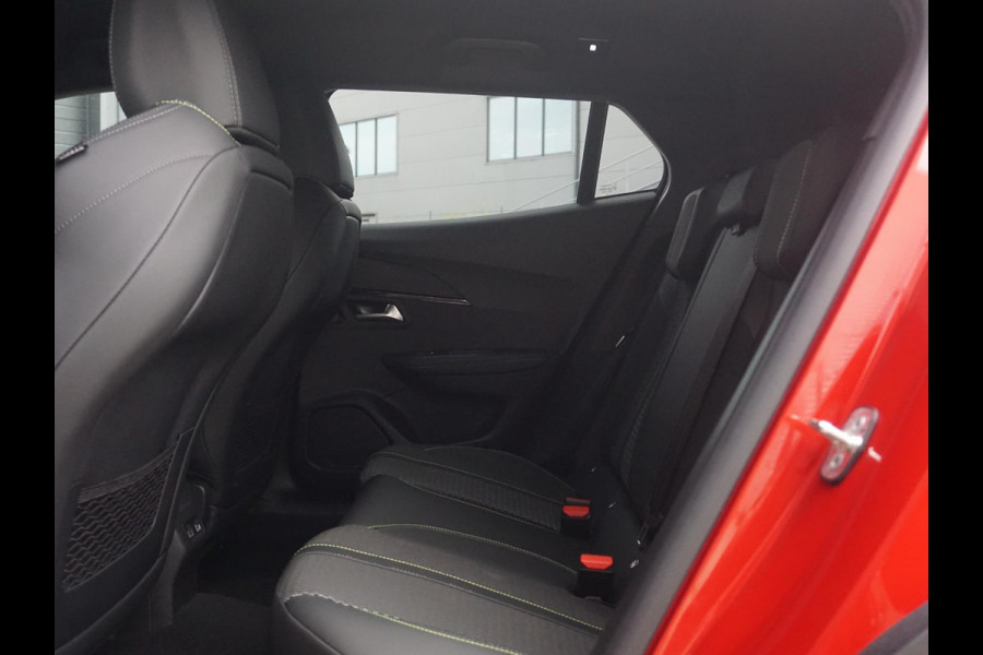 Peugeot 2008 1.2 Hybrid 136 GT 360 Camera
