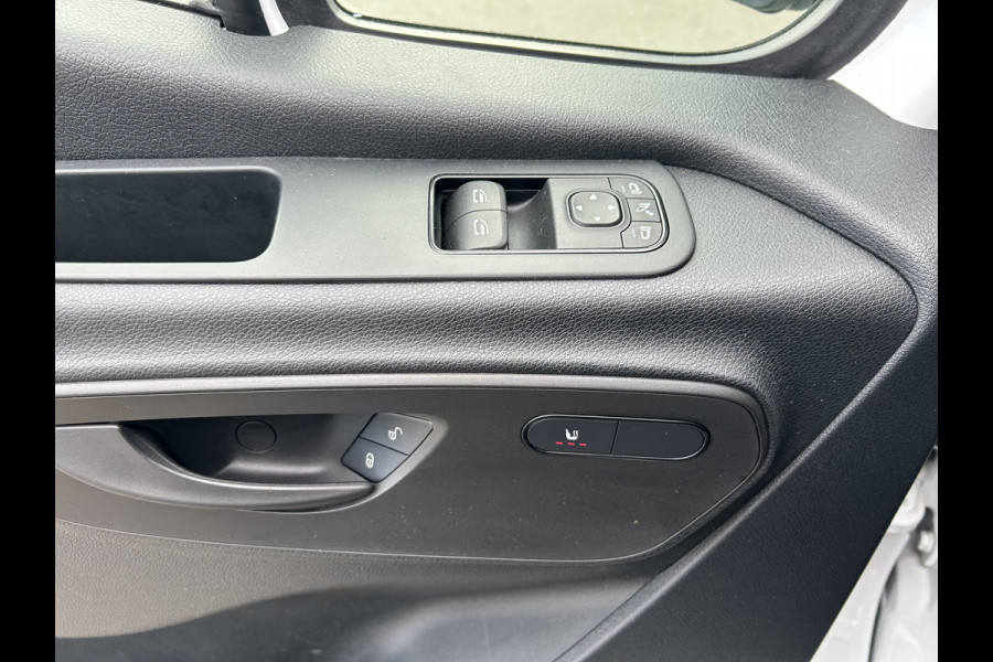 Mercedes-Benz Sprinter 317 CDI L2 H1 LED / 360 Camera / Distronic / MBUX / Navigatiesysteem / Parkeersensoren / Airco / 270 Graden achterdeuren