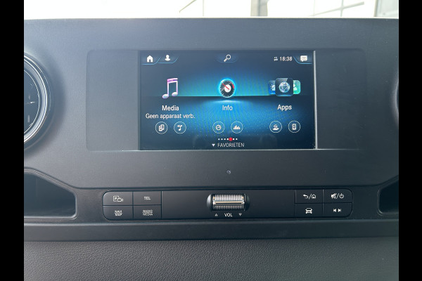 Mercedes-Benz Sprinter 317 CDI L2 H1 LED / 360 Camera / Distronic / MBUX / Navigatiesysteem / Parkeersensoren / Airco / 270 Graden achterdeuren