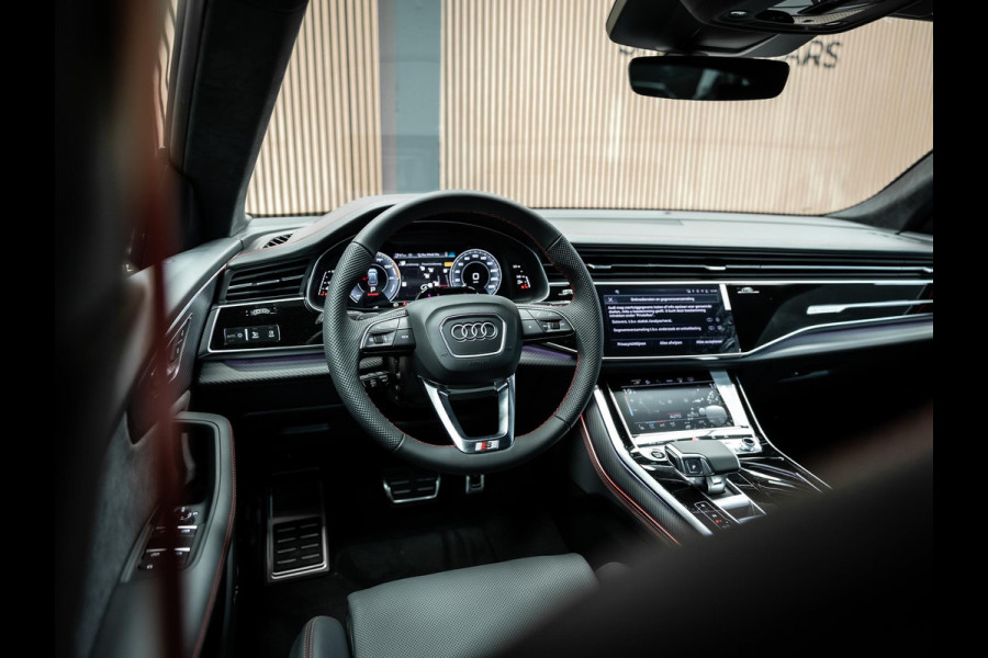 Audi Q8 TFSI 250 kW quatt tiptr S line business Z.G.A.N Q8 55 Hybride FULL OPTIONS!!! Uniek