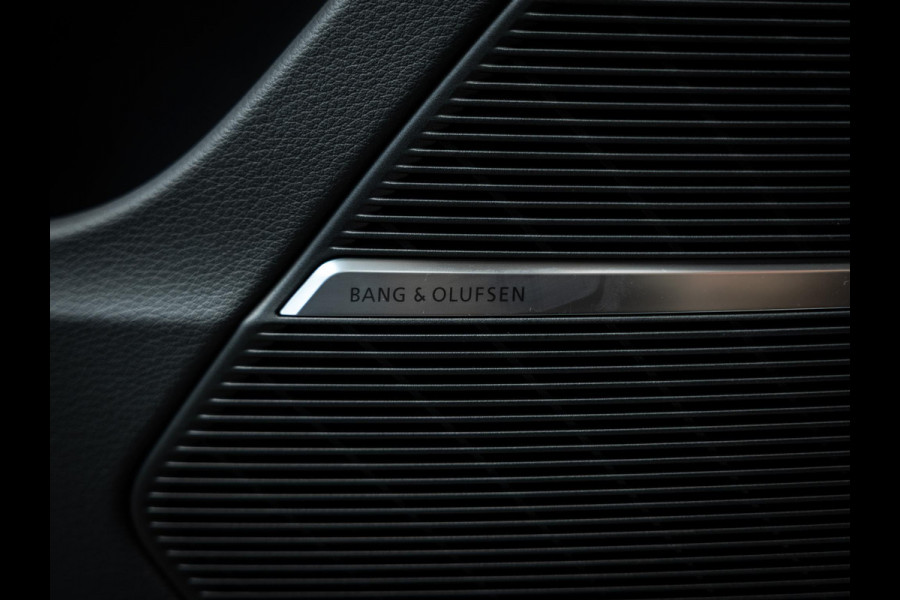 Audi Q8 TFSI 250 kW quatt tiptr S line business Z.G.A.N Q8 55 Hybride FULL OPTIONS!!! Uniek