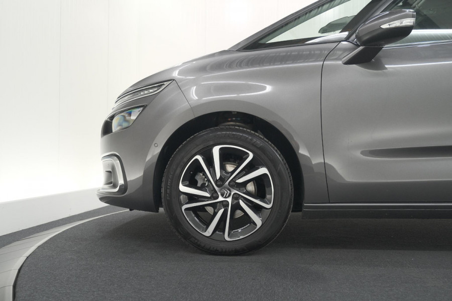 Citroën C4 Picasso PureTech 130 EAT6 Shine | Elektrische Kofferklep | Dodehoekdetectie | Massage Functie | Camera