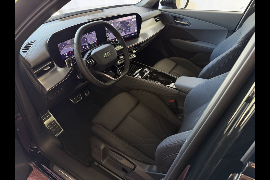Audi Q3 35 TFSI S-EDITION MILD HYBRID ZONDER STEKKER AUDI.TREKHAAK LEER PANO SCHUIFDAK ELEK.KLEP