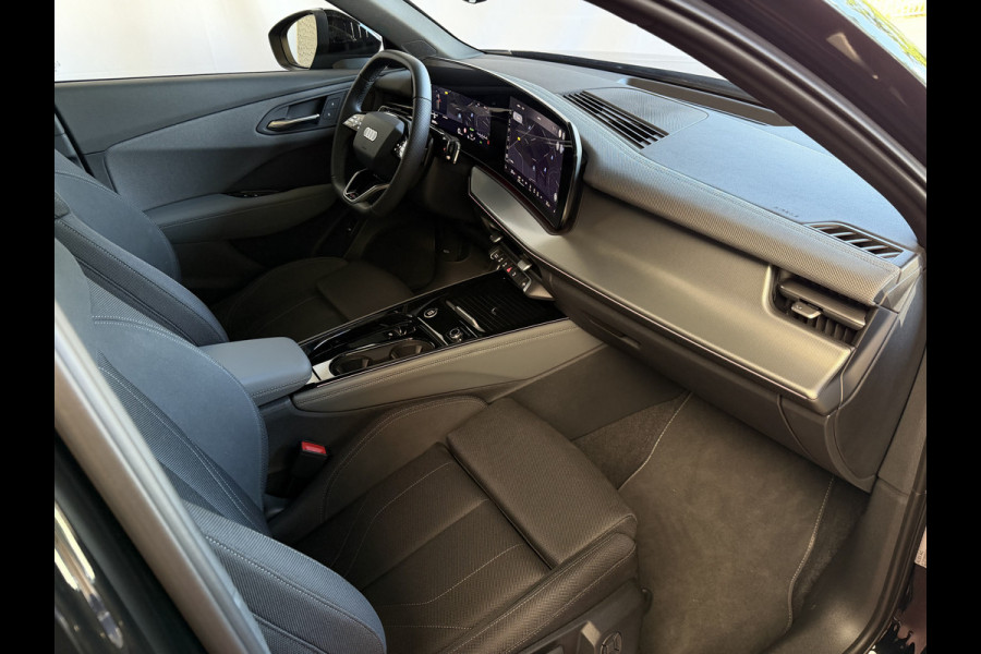 Audi Q3 35 TFSI S-EDITION MILD HYBRID ZONDER STEKKER AUDI.TREKHAAK LEER PANO SCHUIFDAK ELEK.KLEP