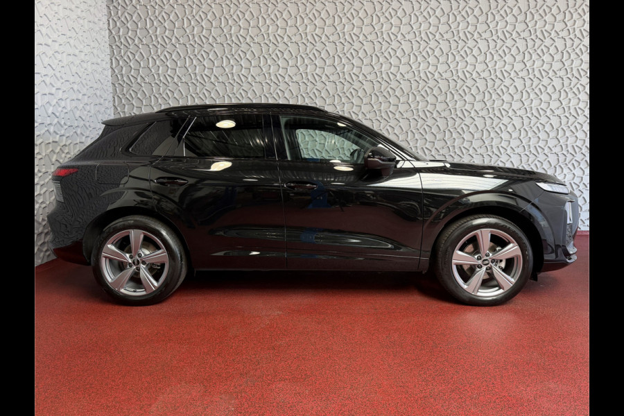 Audi Q3 35 TFSI S-EDITION MILD HYBRID ZONDER STEKKER AUDI.TREKHAAK LEER PANO SCHUIFDAK ELEK.KLEP