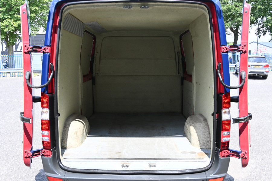 Mercedes-Benz Sprinter 311 CDI L1H1 Euro 6 2 Schuifdeuren, Camera, Trekhaak, Imperiaal