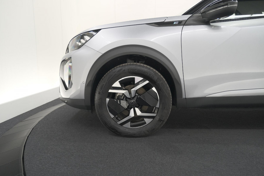 Peugeot e-2008 EV GT 50 kWh | 3 Fase | 360 Camera | Adaptieve Cruise Control | Dodehoekdetectie | SOH=100%