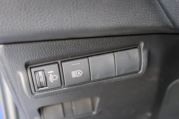 Toyota Corolla Cross Hybrid 140PK Automaat Carplay-android/Parkeerhulp/Camera/Dodehoek/Keyfree