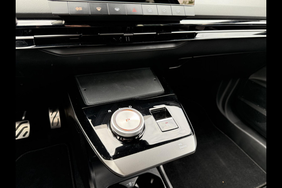 MG MG4 64 kWh Xpower SOH 97% | 435pk! VOLLEDIGE MG GARANTIE T/M 03-2033 | RIJKLAARPRIJS | 360 CAMERA |