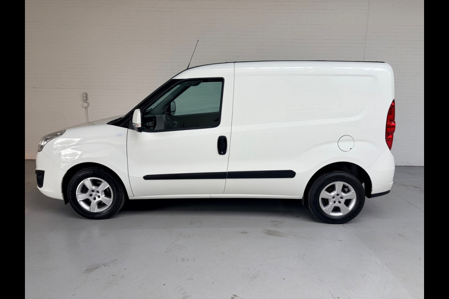 Opel Combo 1.3 CDTi 95PK L1H1 Sport, Airco, CruiseControl, LMV, 1ste eigenaar, Zeer nette bus! RIJKLAARPRIJS!