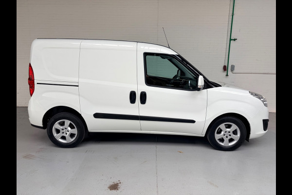 Opel Combo 1.3 CDTi 95PK L1H1 Sport, Airco, CruiseControl, LMV, 1ste eigenaar, Zeer nette bus! RIJKLAARPRIJS!