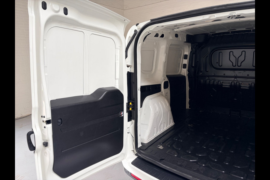 Opel Combo 1.3 CDTi 95PK L1H1 Sport, Airco, CruiseControl, LMV, 1ste eigenaar, Zeer nette bus! RIJKLAARPRIJS!
