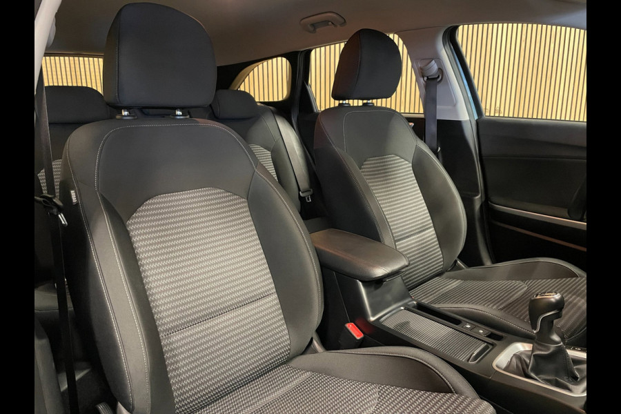 Kia Ceed Sportswagon 1.5 T-GDi DynamicLine|160PK|TREKHAAK|CARPLAY|CAMERA|CRUISE|CLIMATE|NAVIGATIE|NL-AUTO|NAP|INCL.BTW|1e EIG|