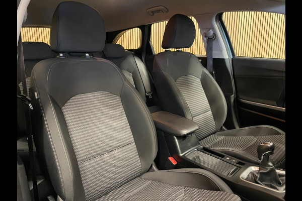 Kia Ceed Sportswagon 1.5 T-GDi DynamicLine|160PK|TREKHAAK|CARPLAY|CAMERA|CRUISE|CLIMATE|NAVIGATIE|NL-AUTO|NAP|INCL.BTW|1e EIG|