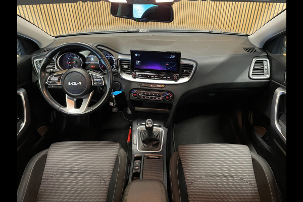 Kia Ceed Sportswagon 1.5 T-GDi DynamicLine|160PK|TREKHAAK|CARPLAY|CAMERA|CRUISE|CLIMATE|NAVIGATIE|NL-AUTO|NAP|INCL.BTW|1e EIG|