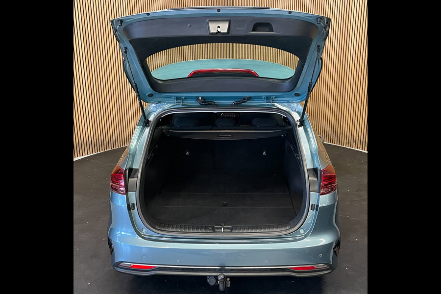 Kia Ceed Sportswagon 1.5 T-GDi DynamicLine|160PK|TREKHAAK|CARPLAY|CAMERA|CRUISE|CLIMATE|NAVIGATIE|NL-AUTO|NAP|INCL.BTW|1e EIG|