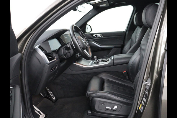 BMW X5 xDrive45e Executive M-sport | SOH 90.1% | Luchtvering | Elek. Trekhaak | Adaptive cruise | Memory | Camera | Carplay | Sfeerverlichting | Full LED | Getint glas | 20
