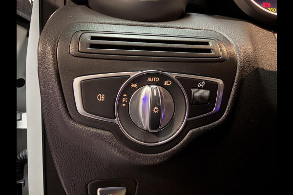 Mercedes-Benz GLC 300e 4MATIC AMG Line 19"/Luchtvering/Matrix LED/Keyless/Memory + stoelverwarming/Sfeerverlichting/Elektrische klep/Apple Carplay & Android Auto