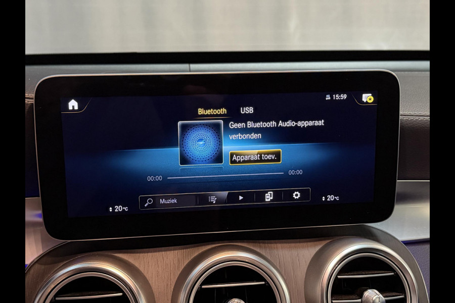 Mercedes-Benz GLC 300e 4MATIC AMG Line 19"/Luchtvering/Matrix LED/Keyless/Memory + stoelverwarming/Sfeerverlichting/Elektrische klep/Apple Carplay & Android Auto