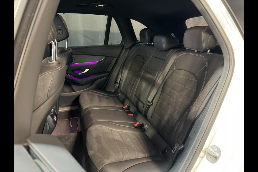 Mercedes-Benz GLC 300e 4MATIC AMG Line 19"/Luchtvering/Matrix LED/Keyless/Memory + stoelverwarming/Sfeerverlichting/Elektrische klep/Apple Carplay & Android Auto