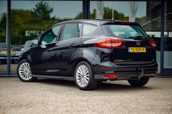 Ford C-MAX 1.5 Titanium / Trekhaak / Carplay / NL Auto / Dealeronderhoud / 4 Cilinder