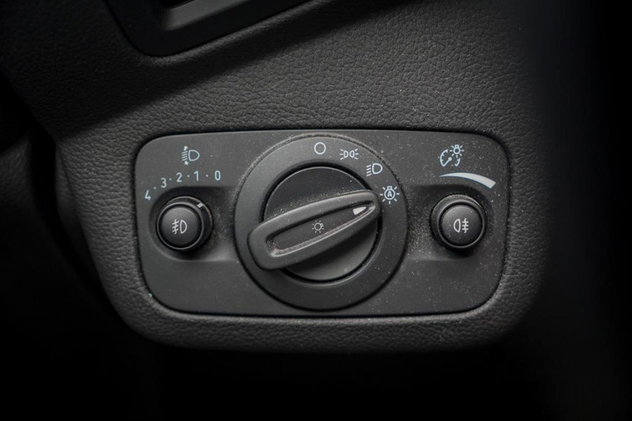 Ford C-MAX 1.5 Titanium / Trekhaak / Carplay / NL Auto / Dealeronderhoud / 4 Cilinder