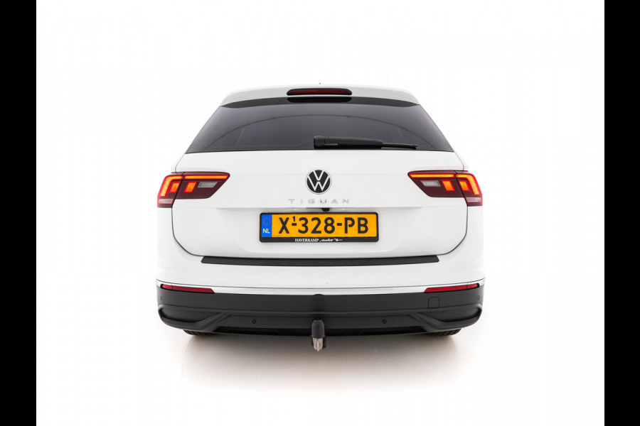 Volkswagen Tiguan 1.5 TSI Life Business Mild-Hybrid (INCL-BTW) Aut. *FULL-LED | ERGONOMIC-SPORTSEATS | KEYLESS | DAB | CARPLAY | ADAPTIVE-CRUISE | PRIVACY-GLASS | NAVI-FULLMAP | DIGI-COCKPIT | SHIFTPADDLES | ECC | HEATED-SEATS | PDC | TOWBAR |
