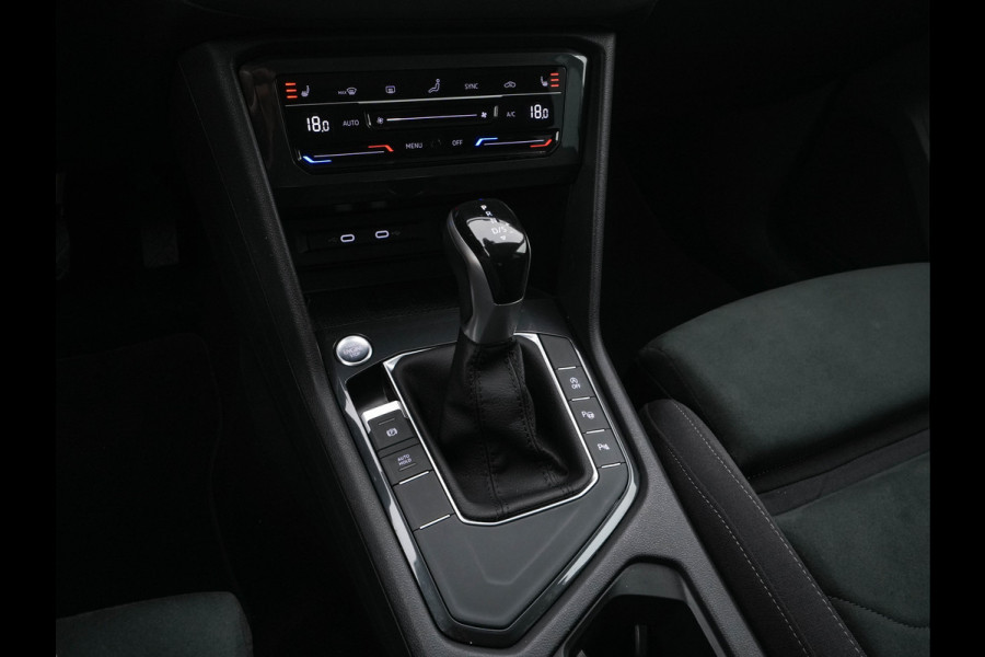 Volkswagen Tiguan 1.5 TSI Life Business Mild-Hybrid (INCL-BTW) Aut. *FULL-LED | ERGONOMIC-SPORTSEATS | KEYLESS | DAB | CARPLAY | ADAPTIVE-CRUISE | PRIVACY-GLASS | NAVI-FULLMAP | DIGI-COCKPIT | SHIFTPADDLES | ECC | HEATED-SEATS | PDC | TOWBAR |