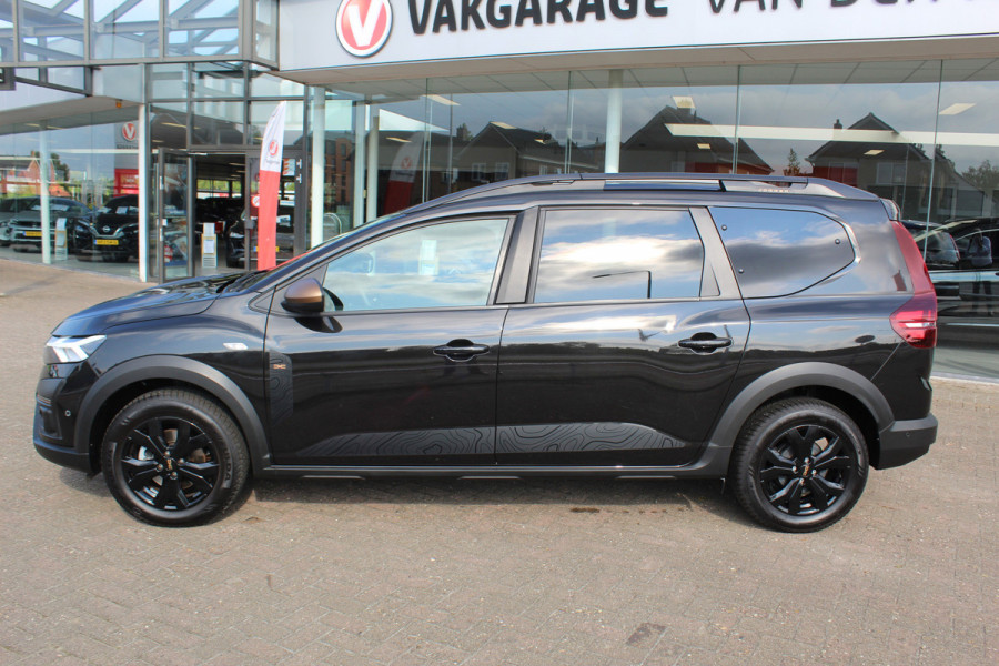 Dacia Jogger 1.0-110pk TCe 110 Extreme+ 7 persoons Zeer nette en erg praktische Dacia ! Autm. airco, metallic lak, stoelverwarming, LM wielen+all season banden, cruise control, pdc v+a, dodehoek assistent, camera, navigatie, telefoonvoorb.,  etc.
