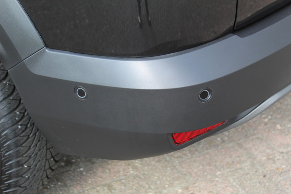 Dacia Jogger 1.0-110pk TCe 110 Extreme+ 7 persoons Zeer nette en erg praktische Dacia ! Autm. airco, metallic lak, stoelverwarming, LM wielen+all season banden, cruise control, pdc v+a, dodehoek assistent, camera, navigatie, telefoonvoorb.,  etc.