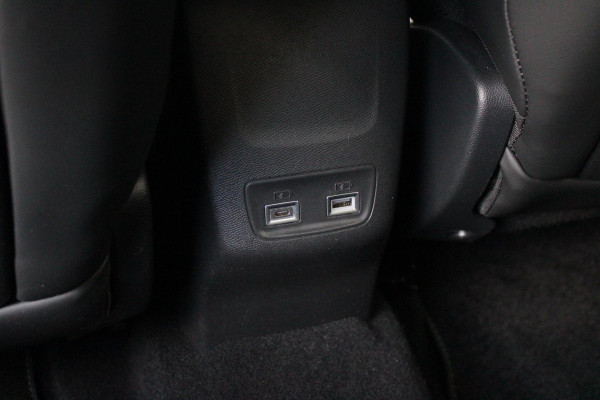 Peugeot 208 1.2 Hybrid 145PK AUTOMAAT GT | CAMERA VOOR + ACHTER | NAVIGATIE | DRAADLOZE APPLE CARPLAY/ANDROID AUTO | FULL LED KOPLAMPEN | LICHTMETALEN VELGEN 17" | DODEHOEK DETECTIE | DRAADLOZE TELEFOONLADER | KEYLESS ENTRY/START | DAB+ RADIO | ADAPTIVE CRUISE CONTROL | CLIMATE CONTROL |