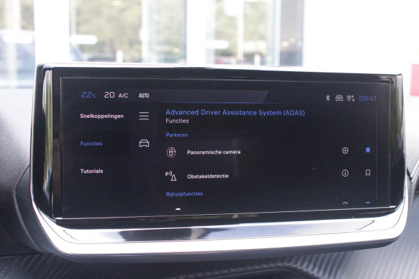 Peugeot 208 1.2 Hybrid 145PK AUTOMAAT GT | CAMERA VOOR + ACHTER | NAVIGATIE | DRAADLOZE APPLE CARPLAY/ANDROID AUTO | FULL LED KOPLAMPEN | LICHTMETALEN VELGEN 17" | DODEHOEK DETECTIE | DRAADLOZE TELEFOONLADER | KEYLESS ENTRY/START | DAB+ RADIO | ADAPTIVE CRUISE CONTROL | CLIMATE CONTROL |