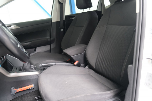 Volkswagen Polo 1.0 TSI Comfortline - N.A.P. Airco, Cruise, PDC, Navi, Carplay.