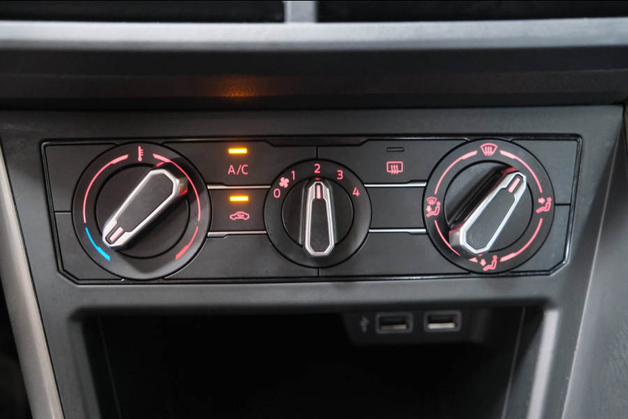 Volkswagen Polo 1.0 TSI Comfortline - N.A.P. Airco, Cruise, PDC, Navi, Carplay.