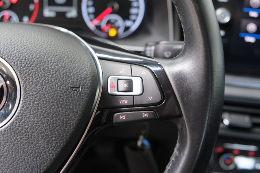 Volkswagen Polo 1.0 TSI Highline Business R-Line - N.A.P. Airco, Cruise, Carplay, Navi, PDC.